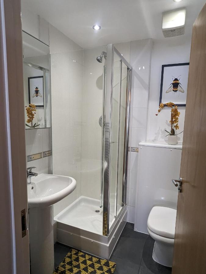 Beautiful Modern Coventry City Centre Apartment Exterior photo